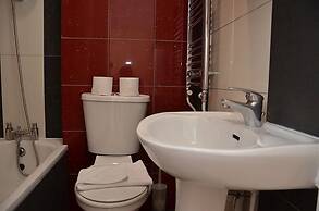 Hyde Park Apartments