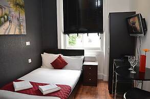 Hyde Park Apartments