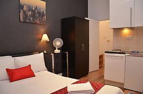 Hyde Park Apartments