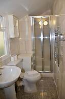 Hyde Park Apartments