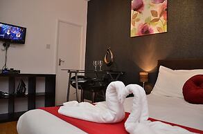 Hyde Park Apartments