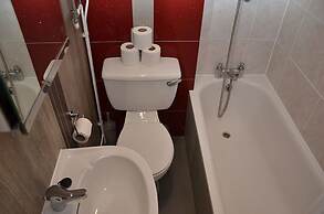 Hyde Park Apartments