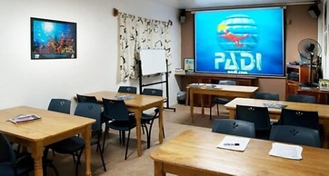 Easy Diving and Beach Resort