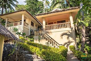 Easy Diving and Beach Resort