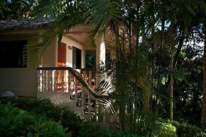 Easy Diving and Beach Resort