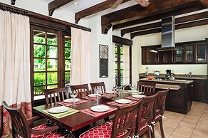 Hacienda Pinilla Vacation Rentals