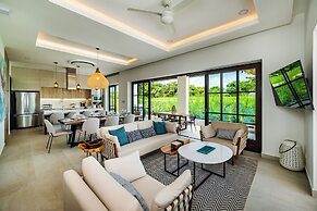 Hacienda Pinilla Vacation Rentals