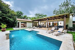 Hacienda Pinilla Vacation Rentals