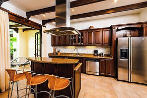 Hacienda Pinilla Vacation Rentals