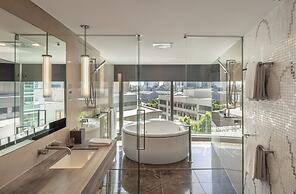 The Darling at the Star