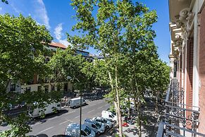 Petit Palace Lealtad Plaza