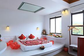 Westwood Riverside Garden Resort