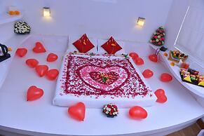 Westwood Riverside Garden Resort