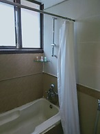 Westwood Riverside Garden Resort