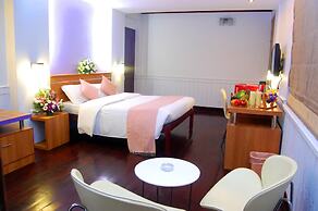 Westwood Riverside Garden Resort