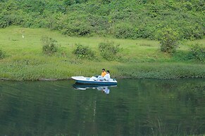 Westwood Riverside Garden Resort