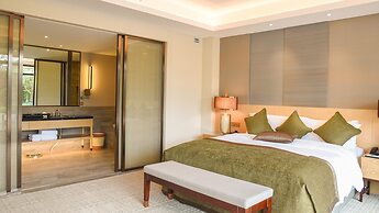 InterContinental Heilong Lake by IHG