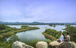 InterContinental Heilong Lake by IHG