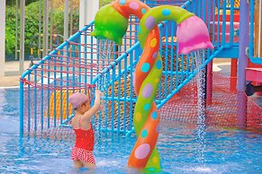 InterContinental Heilong Lake by IHG