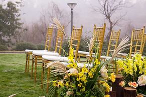 InterContinental Heilong Lake by IHG