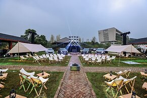 InterContinental Heilong Lake by IHG