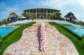 InterContinental Heilong Lake by IHG