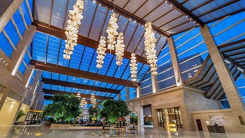 InterContinental Heilong Lake by IHG