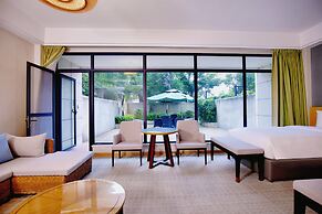 InterContinental Heilong Lake by IHG