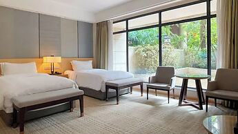 InterContinental Heilong Lake by IHG