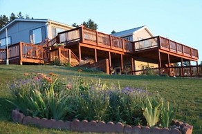 Sawin Logs Inn