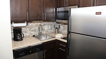 Staybridge Suites Lincoln Northeast by IHG