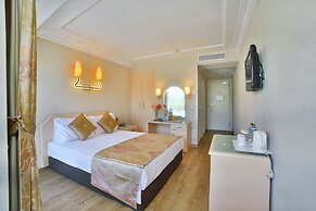 The Time Hotel Old City