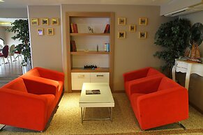 The Time Hotel Old City