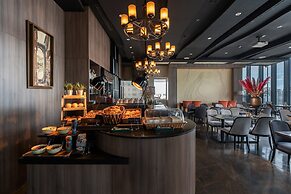 The Continent Hotel Sukhumvit