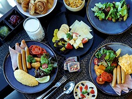 The Continent Hotel Sukhumvit