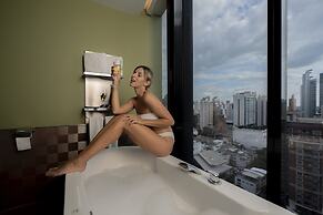 The Continent Hotel Sukhumvit