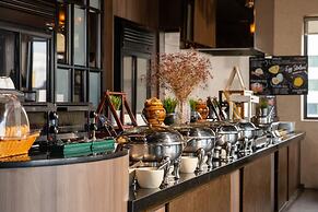 The Continent Hotel Sukhumvit