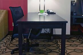 La Quinta Inn & Suites by Wyndham Starkville at MSU