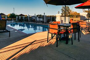 La Quinta Inn & Suites by Wyndham Starkville at MSU