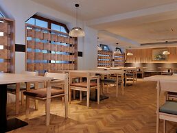 THE FOREST AKAN TSURUGA RESORT