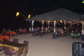 Lanta Nice Beach Resort