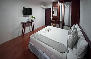 Lanta Nice Beach Resort