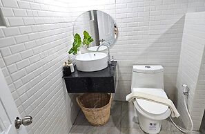 Lanta Nice Beach Resort