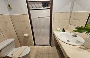 Lanta Nice Beach Resort