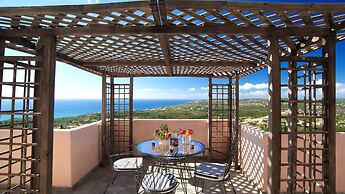 Nostos Studios & Apartments