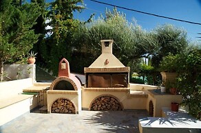 Nostos Studios & Apartments