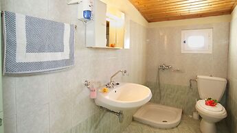 Nostos Studios & Apartments