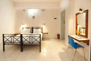 Nostos Studios & Apartments