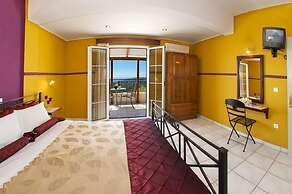 Nostos Studios & Apartments