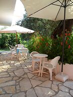 Marilena Apartments & Studios